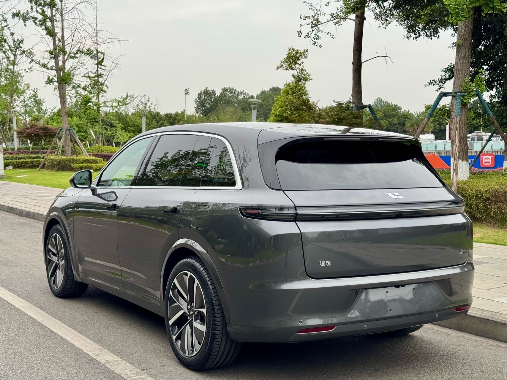 Li Auto Li L7 2023 L7 Max — 9