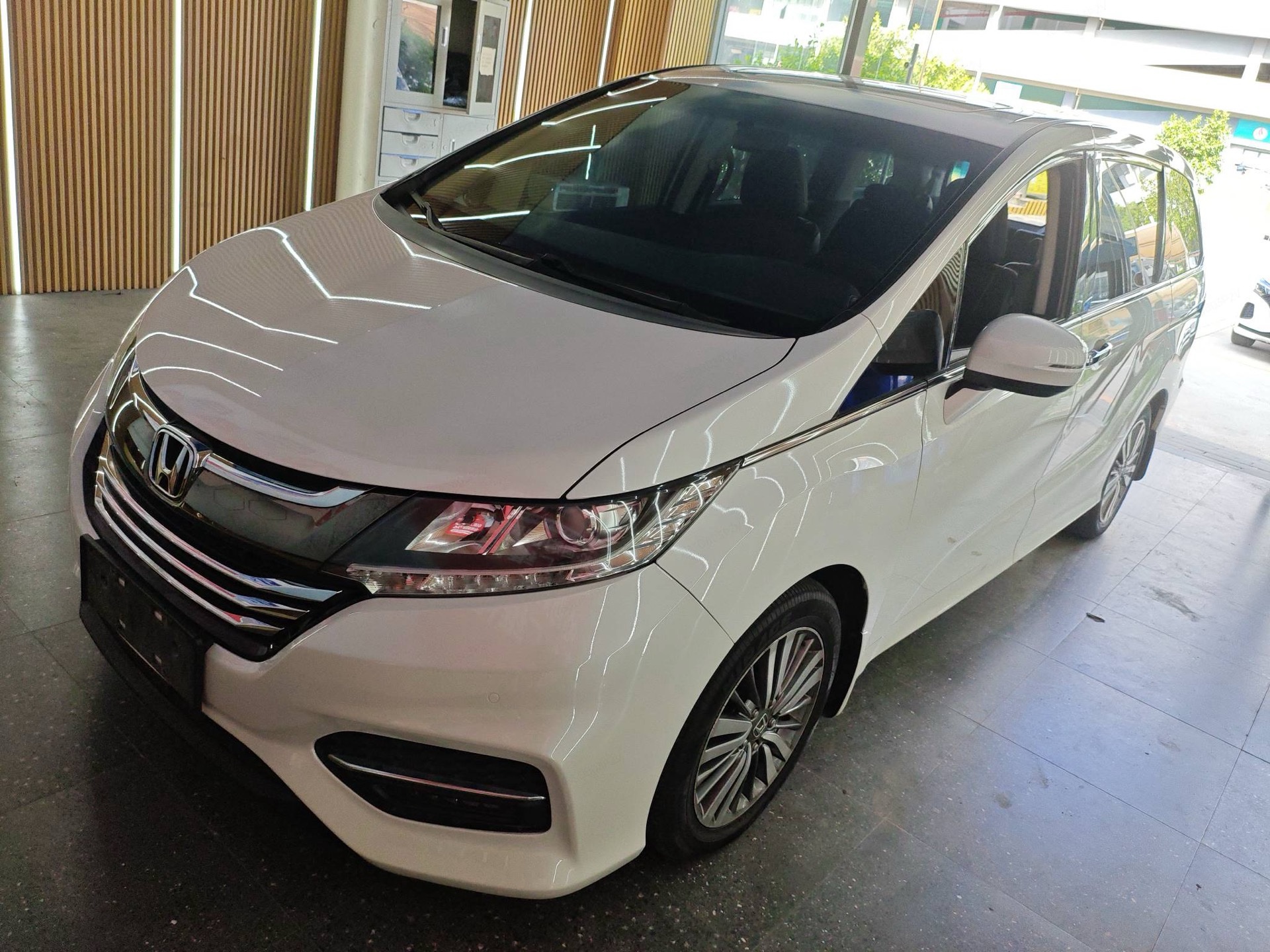 Honda 2018 Odyssey 2.4 CVT Luxury