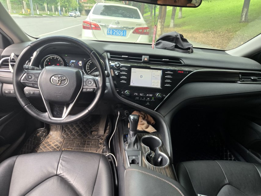 Toyota 2018 Camry 2.0G Luxury Model — 4