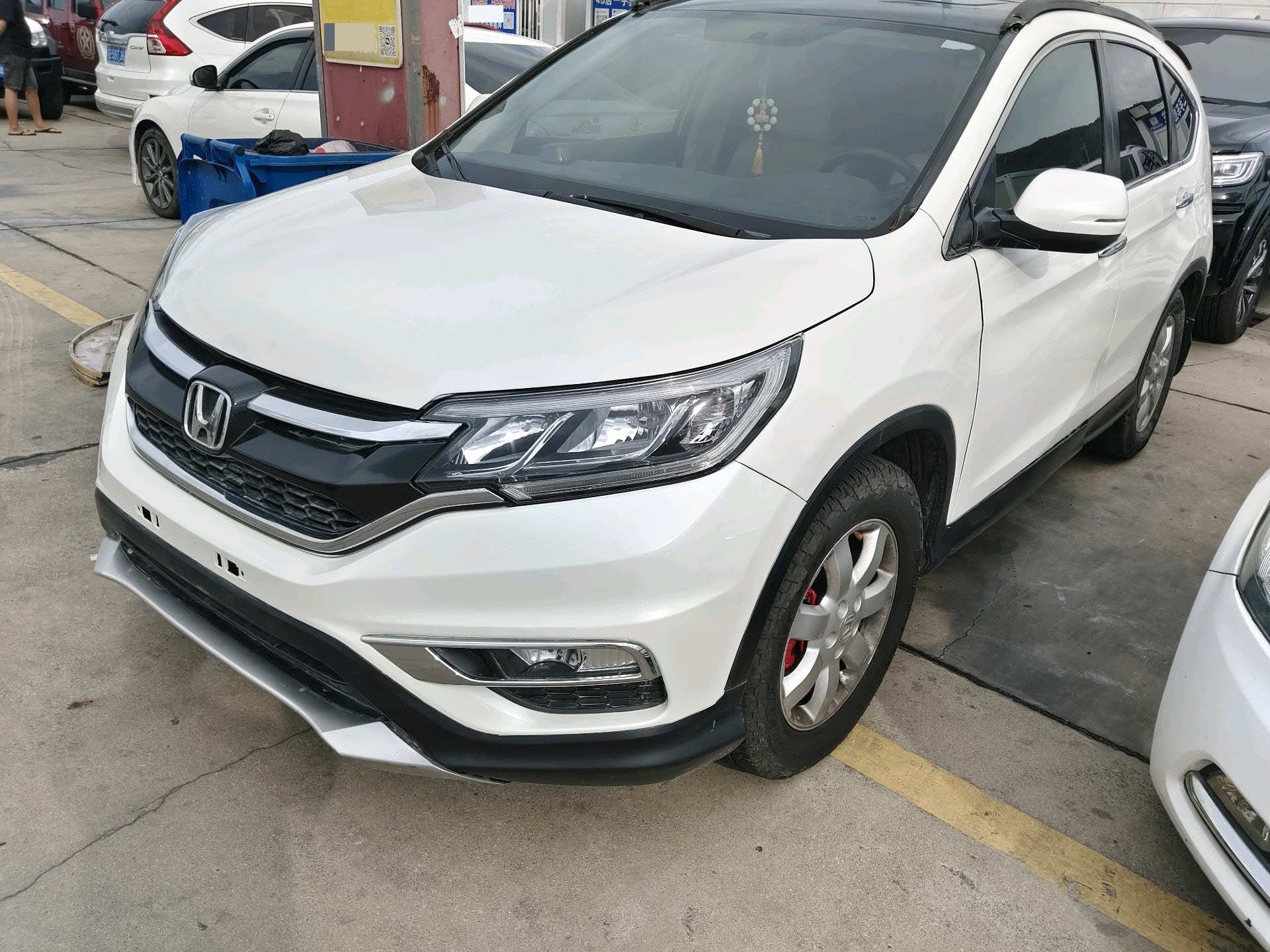 Honda 2015 CR-V 2.4 CVT VTi 4WD Luxury — photo 1