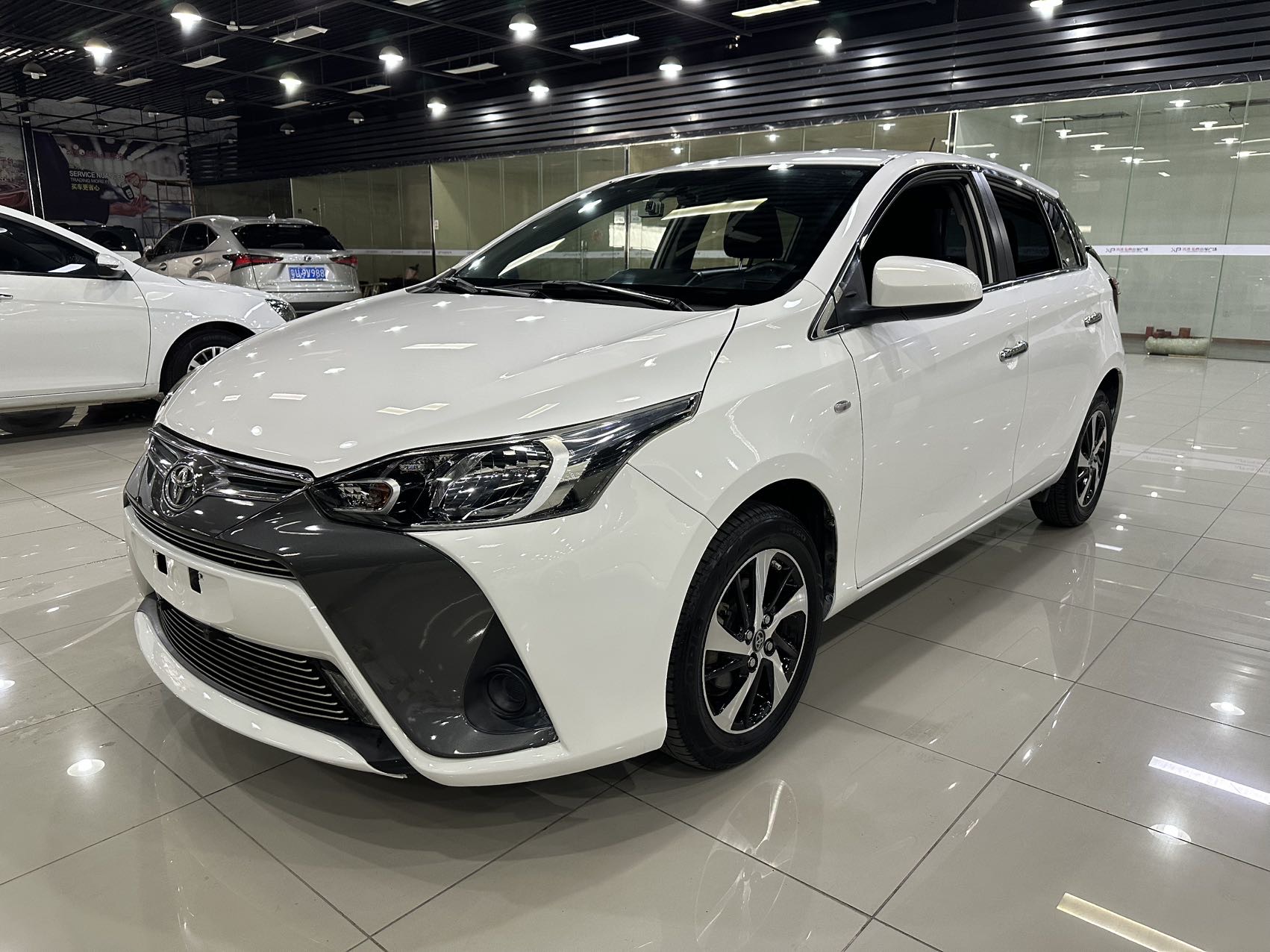 Toyota Yaris 2017 YARiS L Zhixuan 1.5E CVT Jinsu Upgrade Edition — photo 1