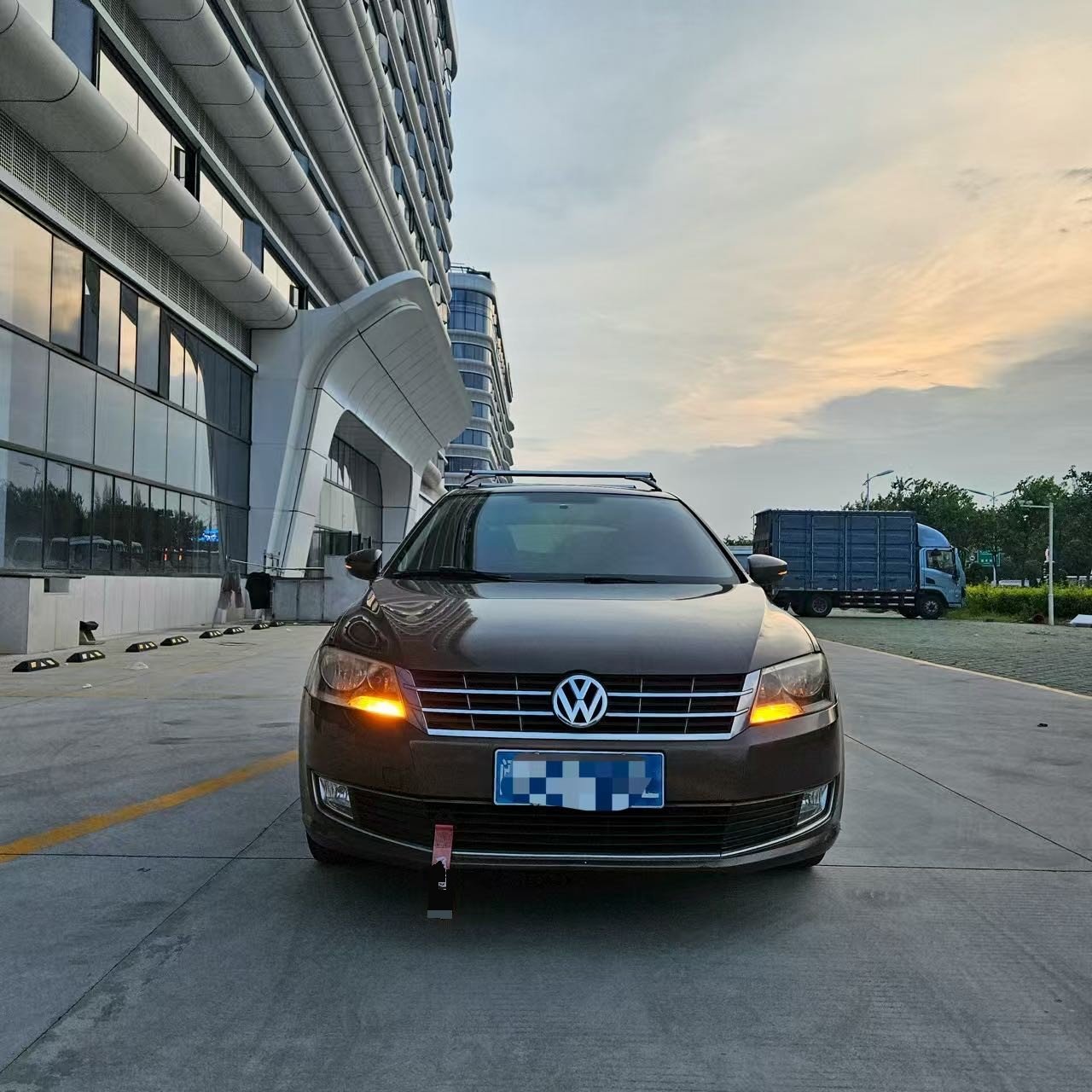 Volkswagen Gran Lavida 2013 Lavida 1.6 Comfort Edition — 2