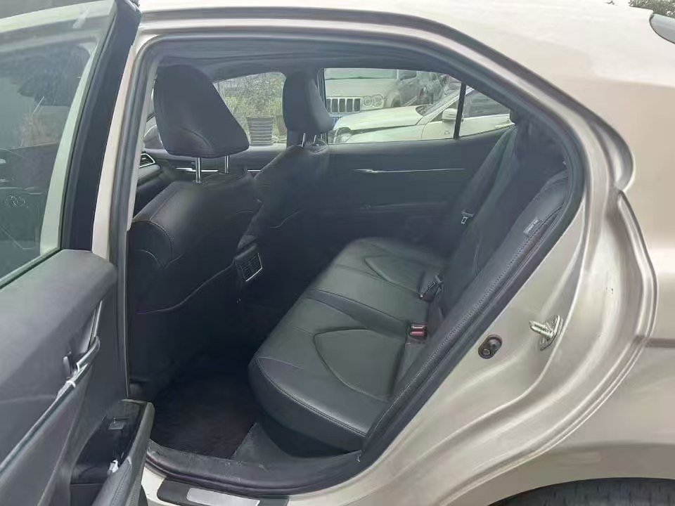 Toyota 2021 Camry 2.0G CVT LE — 3
