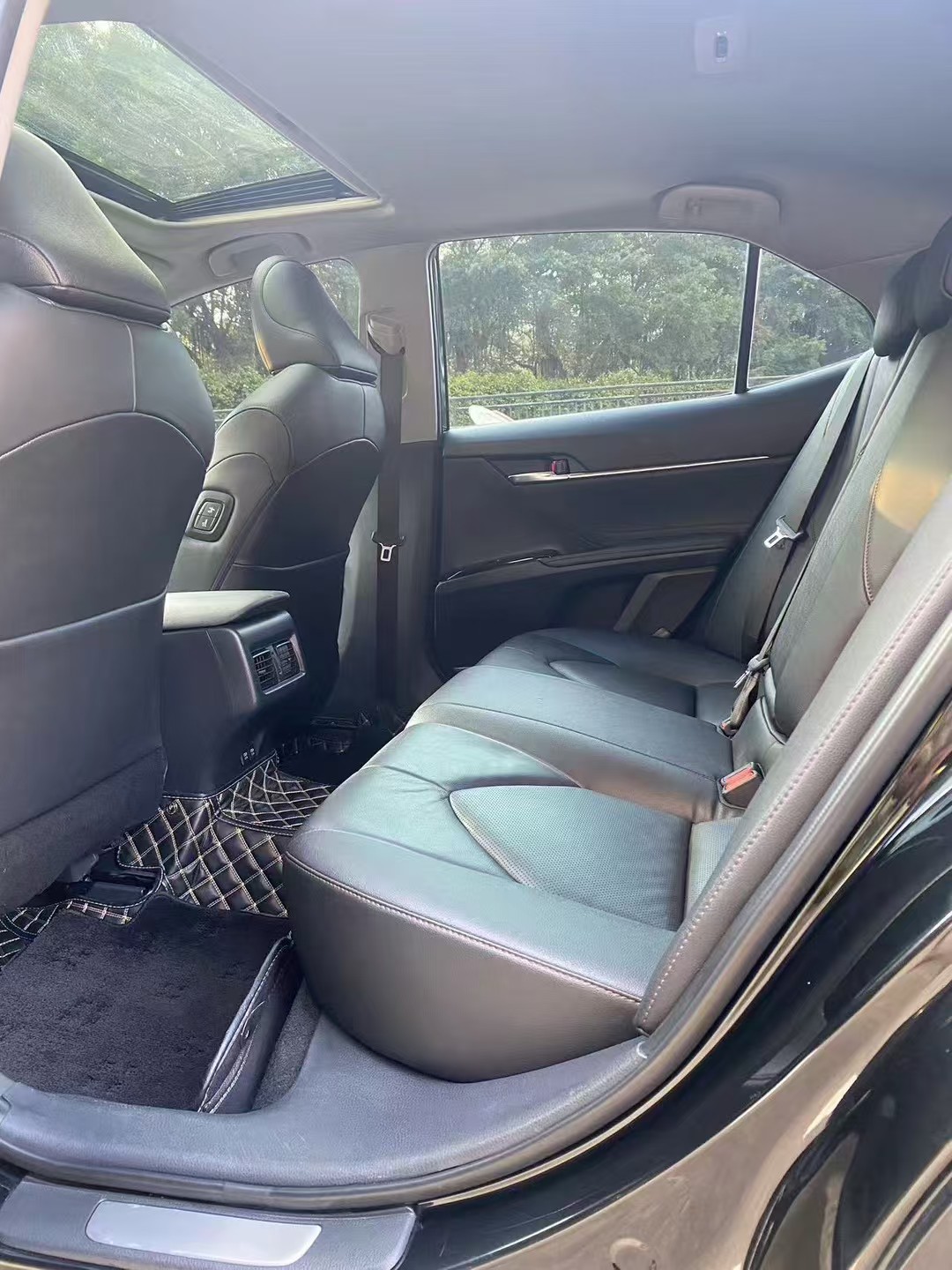 Toyota 2021 Camry 2.0G CVT LE — 4